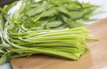 辟謠 | 空心菜是“萬(wàn)毒之王”，重金屬超標(biāo)？來(lái)看真相