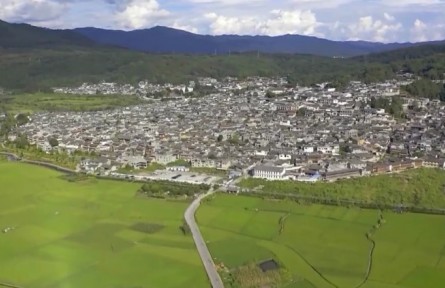 【走進鄉(xiāng)村看小康】立足本地特色 建設美麗鄉(xiāng)村