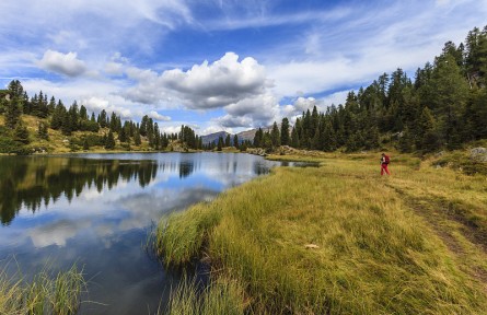 科學(xué)發(fā)展生態(tài)旅游 追求和諧共生之美