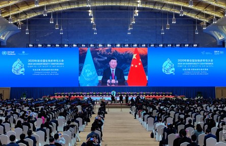 在這場領(lǐng)導人峰會上，習近平闡述生物多樣性保護的中國主張
