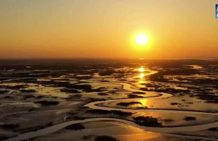 大河奔涌，奏響新時代澎湃樂章——習近平總書記考察黃河入口及座談會紀實