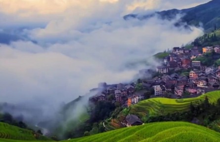 瞬間中國(guó)：鄉(xiāng)村靚名片