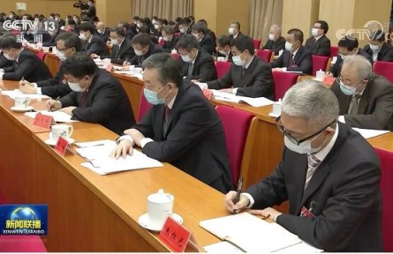 中央農(nóng)村工作會(huì)議在京召開(kāi) 習(xí)近平對(duì)做好“三農(nóng)”工作作出重要指示 李克強(qiáng)提出要求