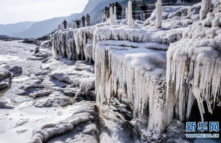 黃河壺口：冰瀑玉壺 美不勝收