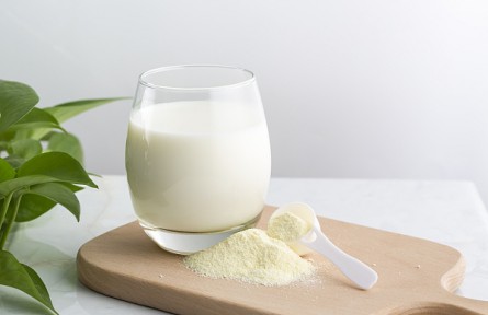 辟謠 | 用蔬菜水沖奶粉防“上火”？吃維生素軟糖補(bǔ)維生素？都是誤區(qū)！