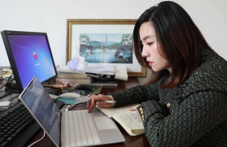 浙江淳安姜麗娟：做行走的鄉(xiāng)村代言人 堅(jiān)信時(shí)代的力量