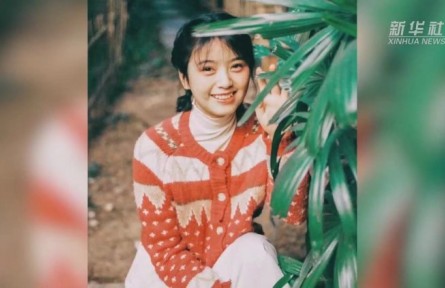 返鄉(xiāng)“新農(nóng)人”王玉萍：背著相機去春耕