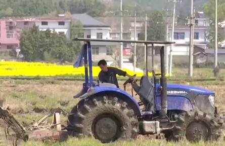 江西宜春：精準(zhǔn)服務(wù) 助力春耕春播增速增效