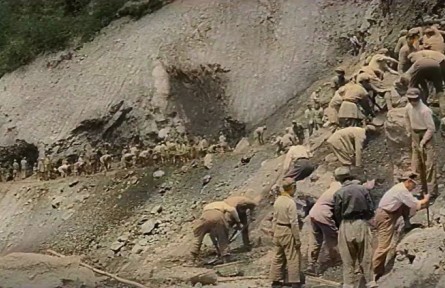 跨越世界屋脊！珍貴影像上色修復(fù)，看“兩路精神”是如何鑄成的