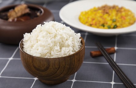 辟謠 | 吃“冷米飯”就能減肥？關(guān)于抗性淀粉，這些需要了解