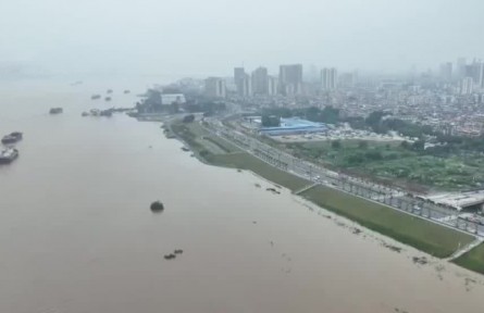 南方強(qiáng)降雨持續(xù) 防汛有序開展