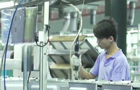 工信部 財政部：將推動中小企業(yè)加快數(shù)字化轉(zhuǎn)型步伐