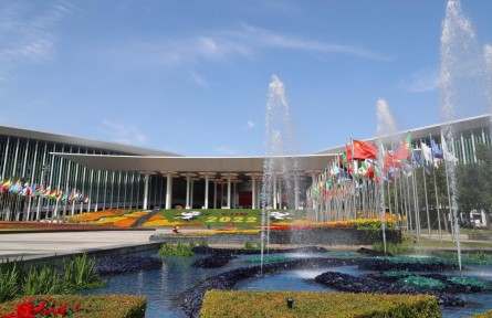 硬核科技吸睛 綠色風潮涌動——進博會技術裝備展區(qū)前瞻