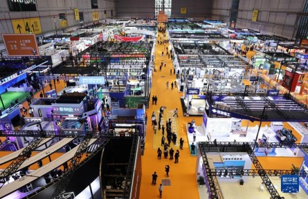 習(xí)近平主席在第五屆進(jìn)博會開幕式上宣示：共享中國市場機(jī)遇 共創(chuàng)開放繁榮美好未來