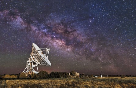 科普 | 如何“看到”超大質(zhì)量黑洞？