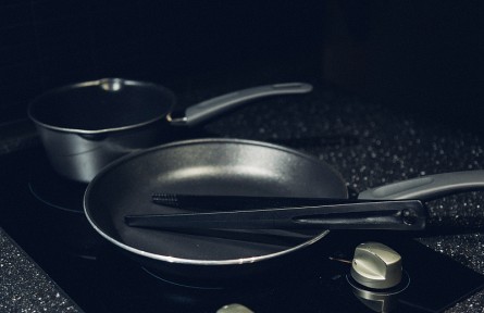 科技名詞 | 聚四氟乙烯  poly（tetrafluoroethylene），PTFE