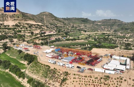 我國(guó)最大油氣田年產(chǎn)油氣突破6500萬(wàn)噸