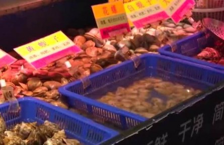 線下消費紅火 海鮮市場供需兩旺