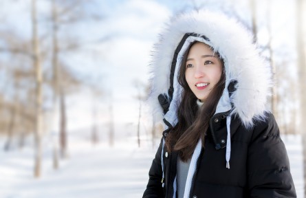 羽絨服清洗劑：只能清潔表面，無法深入纖維