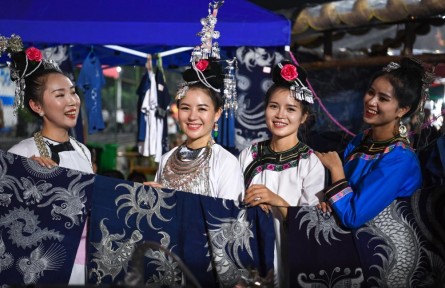 不只是快樂(lè)：“村超”給中國(guó)西南小城帶來(lái)了什么？