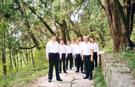 習(xí)近平：中國式現(xiàn)代化是強國建設(shè)、民族復(fù)興的康莊大道