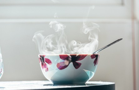 熱水燙碗能消毒殺菌？不要小看細(xì)菌，殺滅它們?cè)囋囘@些辦法