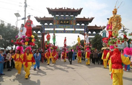 陜西韓城開展“歡樂送基層 鄉(xiāng)村振興行”文化文藝志愿服務(wù)活動