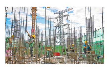 勞動(dòng)譜寫時(shí)代華章 奮斗創(chuàng)造美好未來