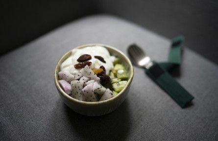 辟謠|“干噎酸奶”更有營養(yǎng)能減肥？