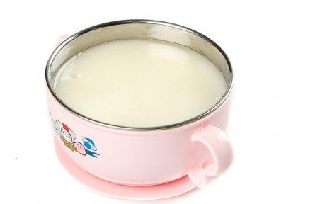 辟謠|米湯能代替母乳和配方粉？千萬(wàn)別信！