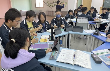 如何引導中小學生用好AI幫手