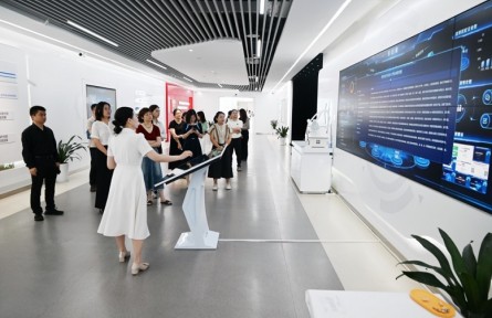 需求直通+資源對(duì)接，“科技咖啡館”為科技型初創(chuàng)企業(yè)搭起“朋友圈”