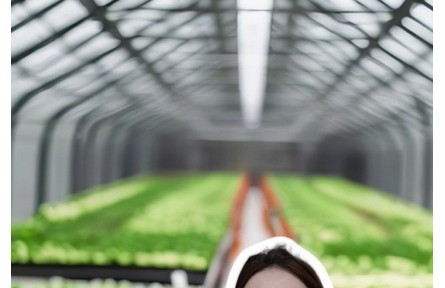 關(guān)慧明：讓更多的戍邊戶吃上新鮮蔬菜